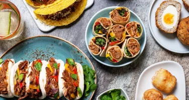7 Summer Slow Cooker Recipes - pulled pork, beef brisket bao buns, moqueca, spanish chicken, chilli, hotdogs, ratatouille, salad